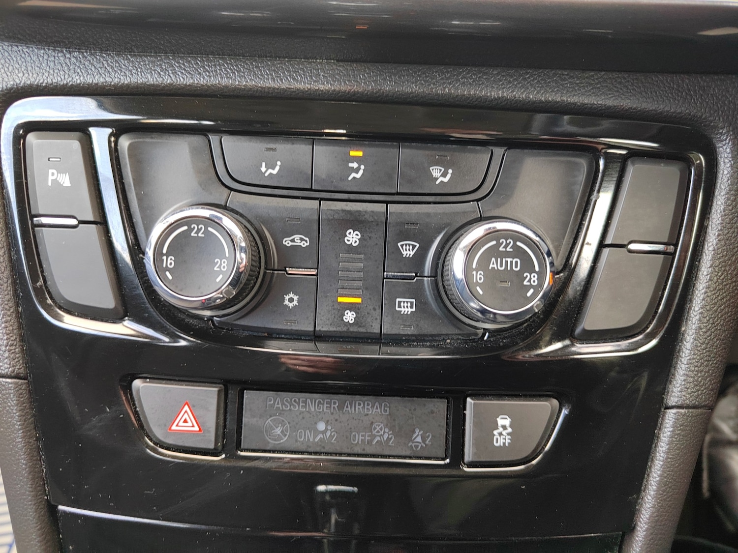 Used Vauxhall Mokka X 2018 for sale - 77819058: Photo 22