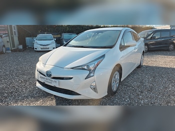 Used Toyota Prius 2018 for sale - 76830342: Photo