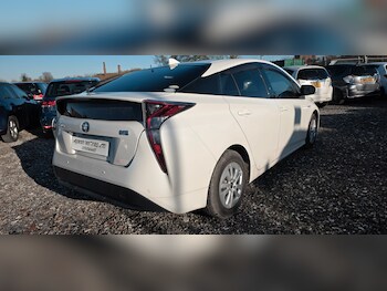 Used Toyota Prius 2018 for sale - 76830342: Photo