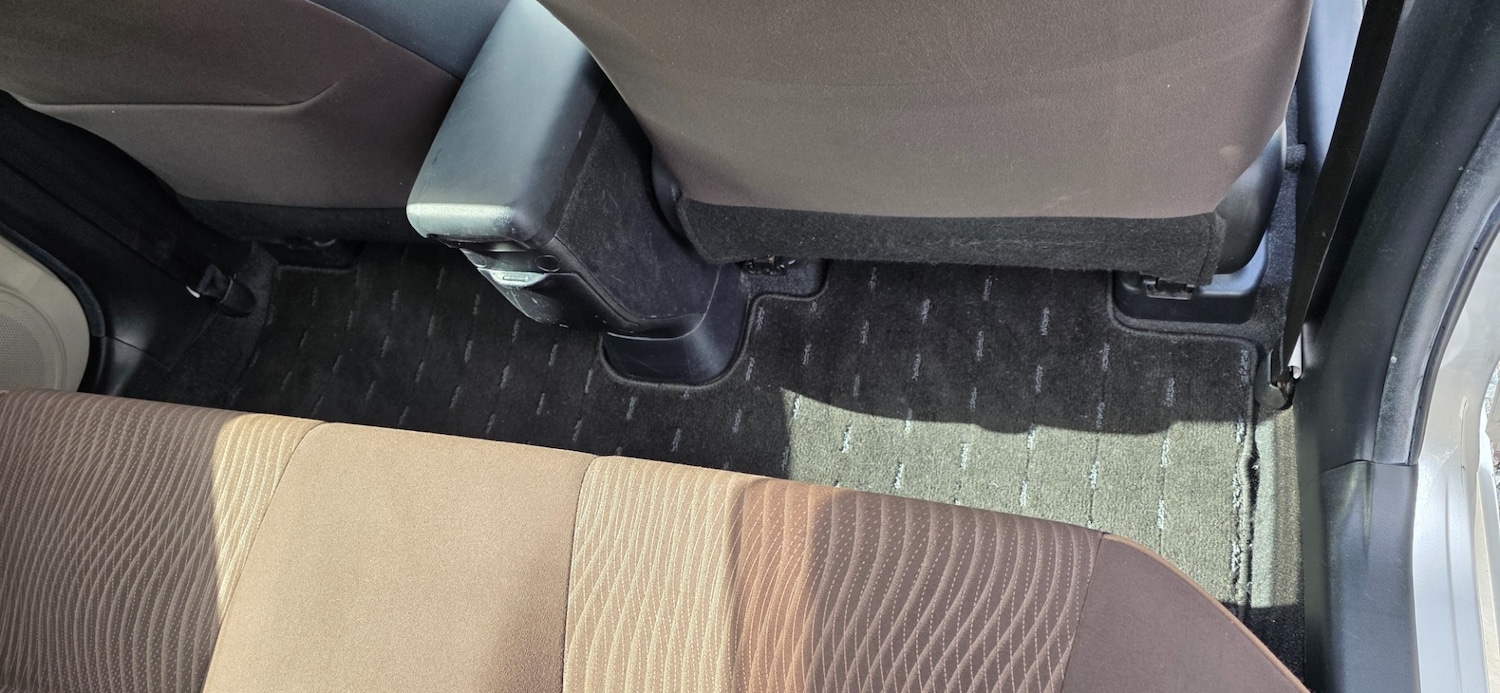 Used Toyota Aqua 2014 for sale - 75241863: Photo 15