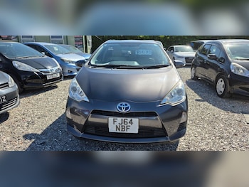 Used Toyota Aqua 2014 for sale - 75241863: Photo