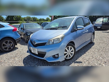 Used Toyota Yaris 2013 for sale - 75263168: Photo