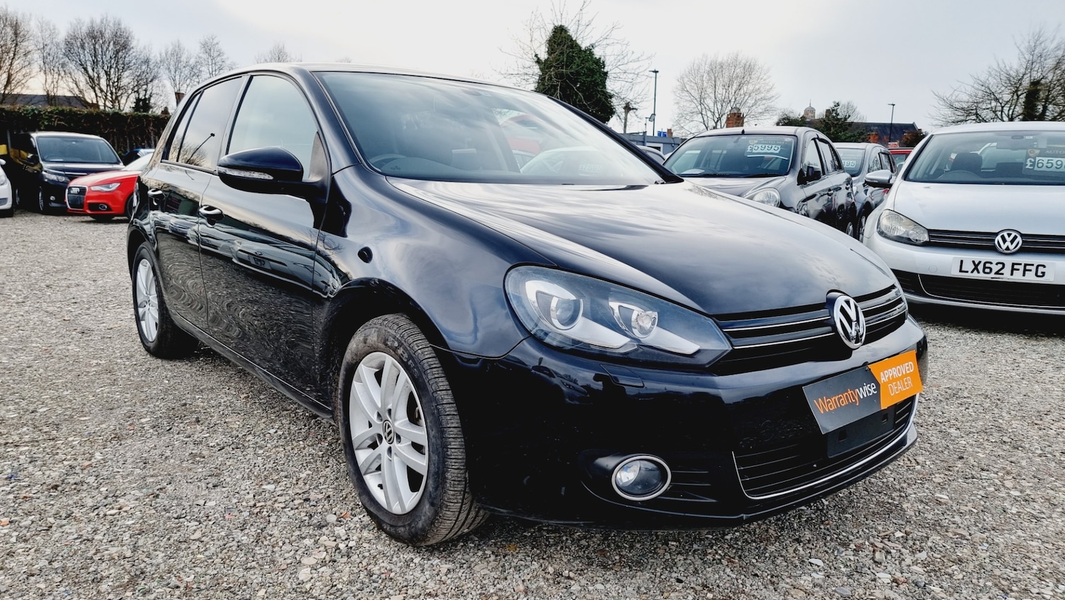 Used Volkswagen Golf 2025 for sale - 76209015: Photo 2