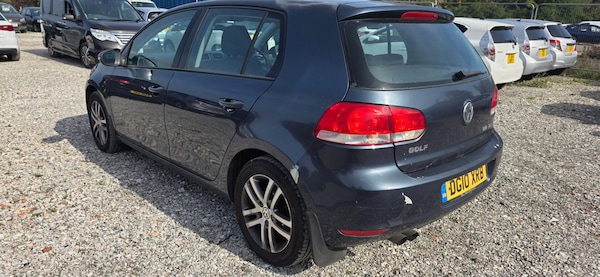 Used Volkswagen Golf 2010 for sale - 76007257: Photo 5