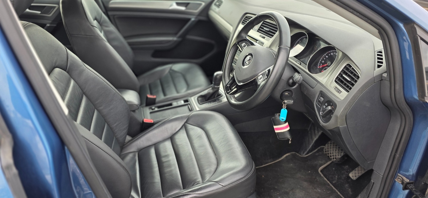 Used Volkswagen Golf 2015 for sale - 77635827: Photo 12