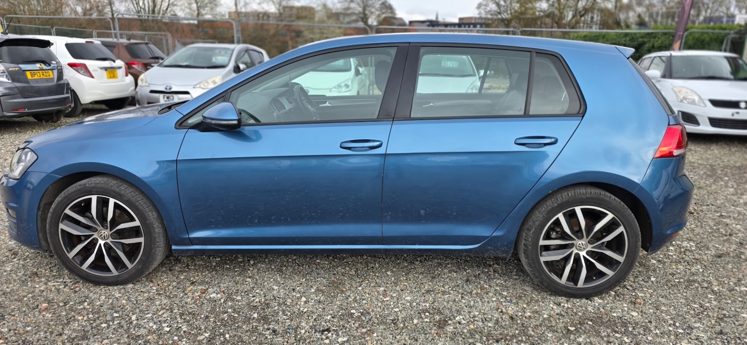 Used Volkswagen Golf 2015 for sale - 77635827: Photo 8