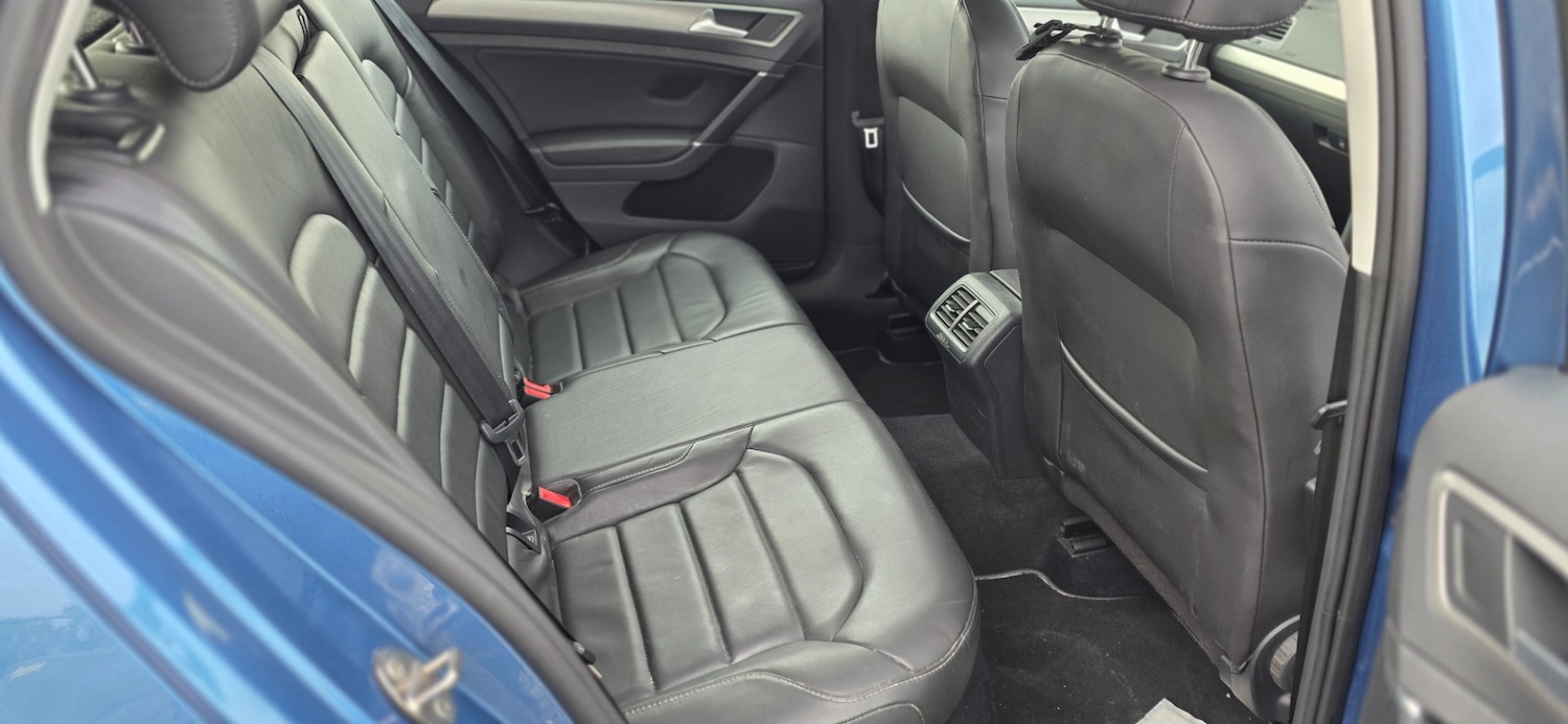 Used Volkswagen Golf 2015 for sale - 77635827: Photo 9