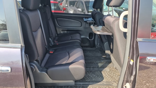 Used Nissan Serena 2013 for sale - 74259832: Photo 13
