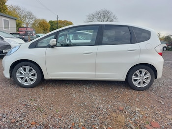 Used Honda Jazz 2014 for sale - 74853977: Photo