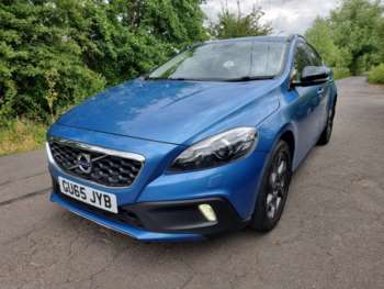 Used Volvo V40 2015 for sale - 71852327: Photo