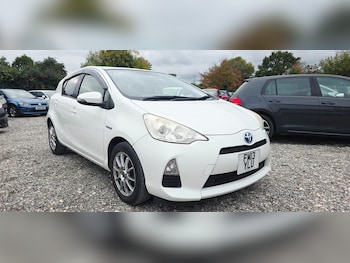 Used Toyota Aqua 2013 for sale - 76412582: Photo