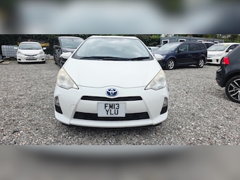 Used Toyota Aqua 2013 for sale - 76412582: Photo