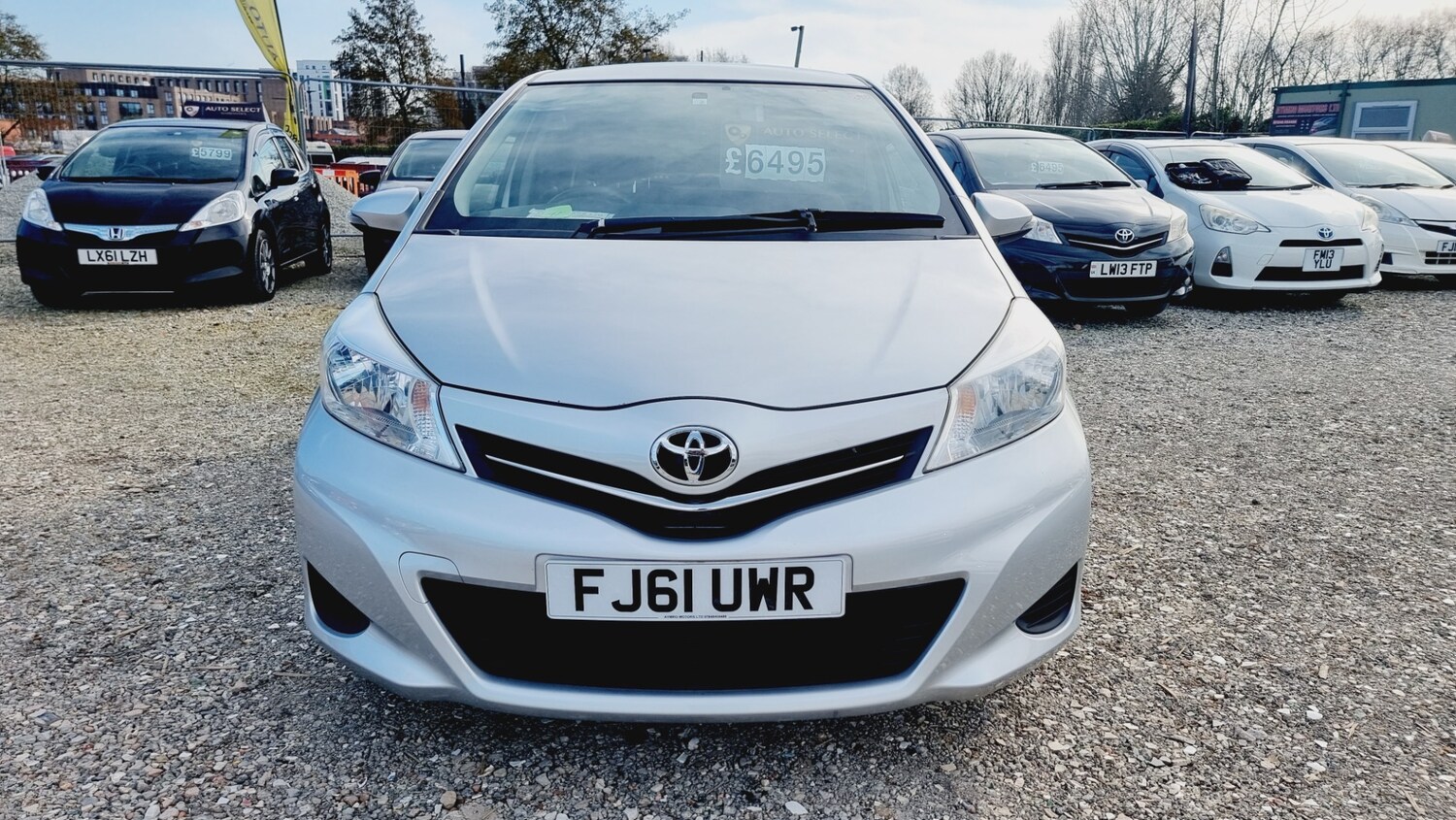 Used Toyota Yaris 2024 for sale - 76208711: Photo 1