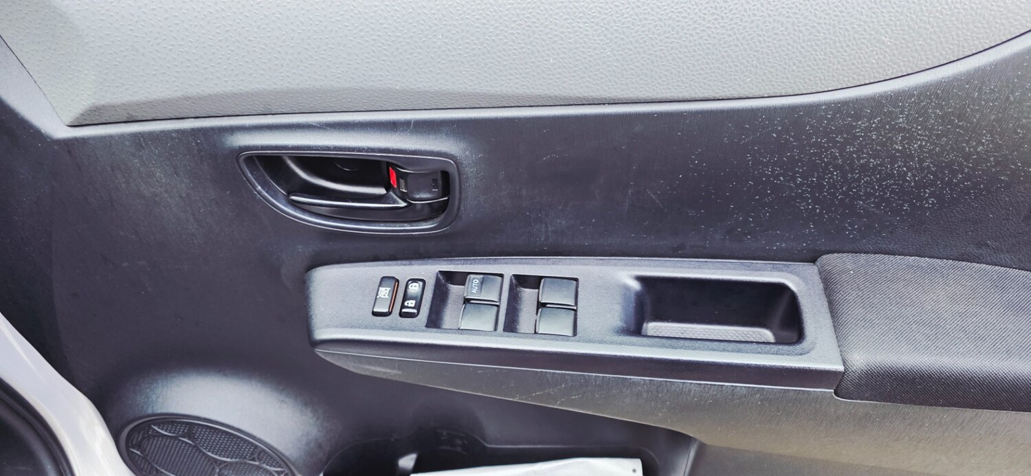 Used Toyota Yaris 2025 for sale - 76412546: Photo 14