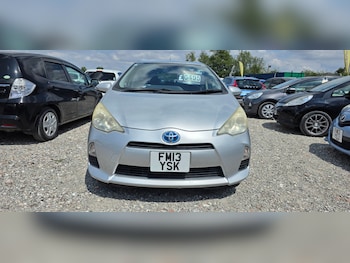 Used Toyota Aqua 2013 for sale - 75241852: Photo