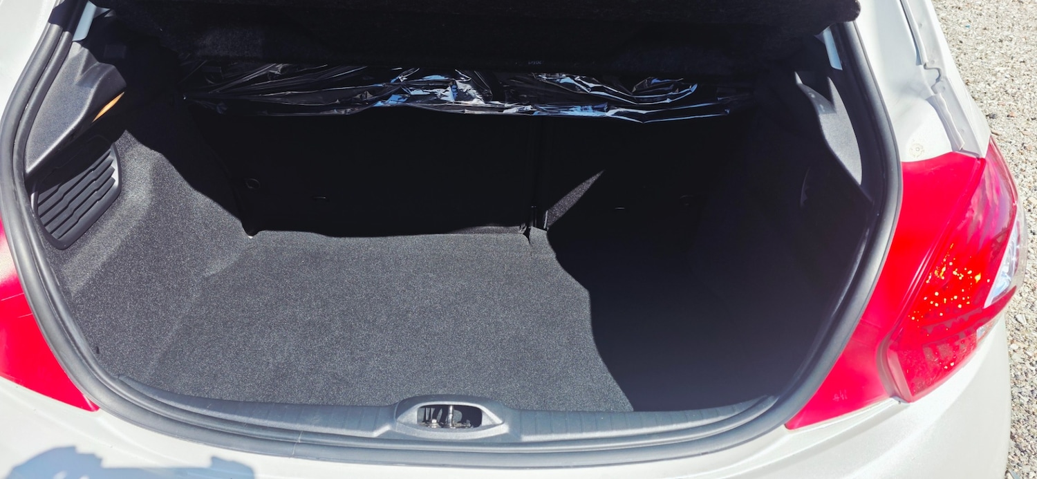 Used Peugeot 208 2015 for sale - 78211815: Photo 19