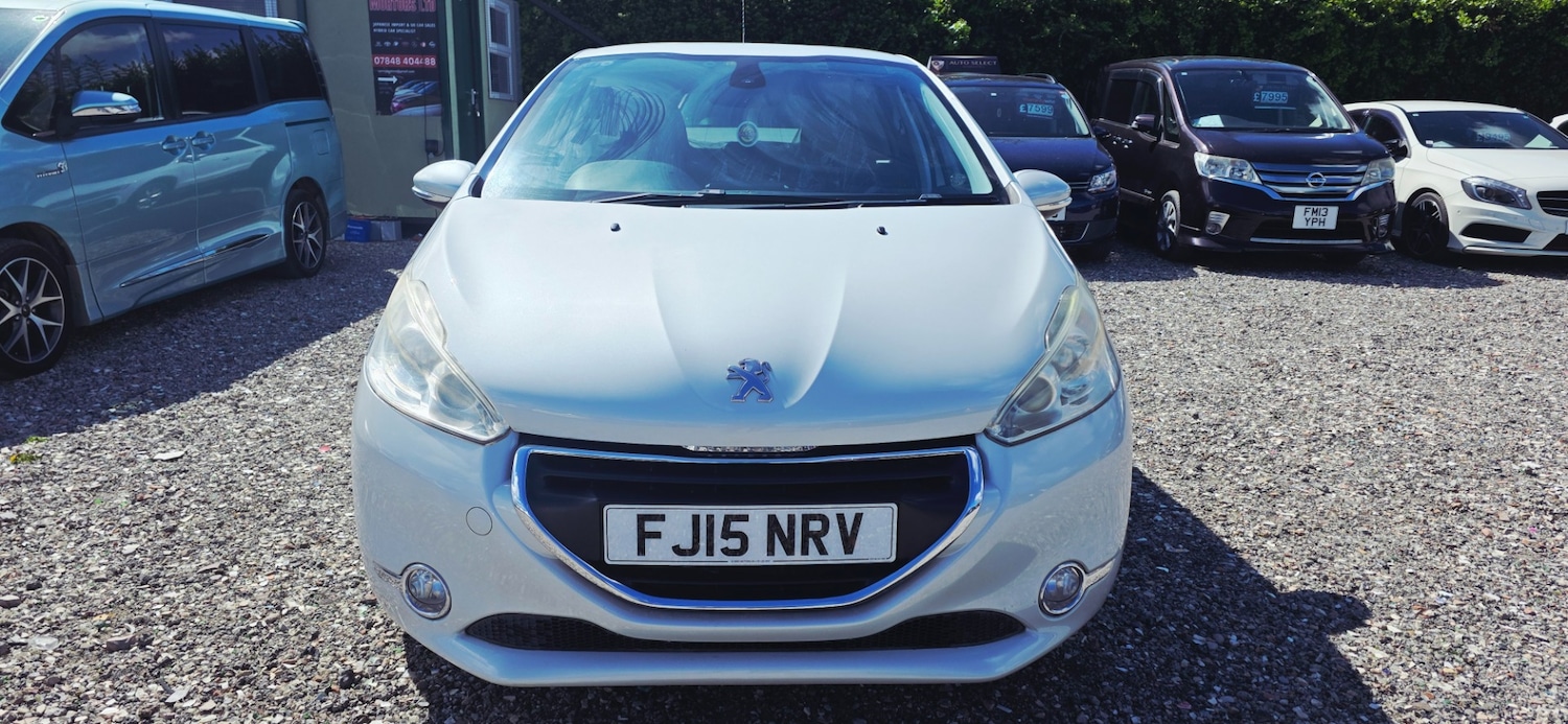 Used Peugeot 208 2015 for sale - 78211815: Photo 2