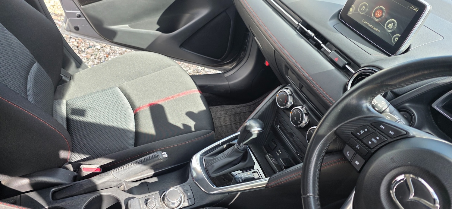 Used Mazda Mazda2 2015 for sale - 76853901: Photo 11