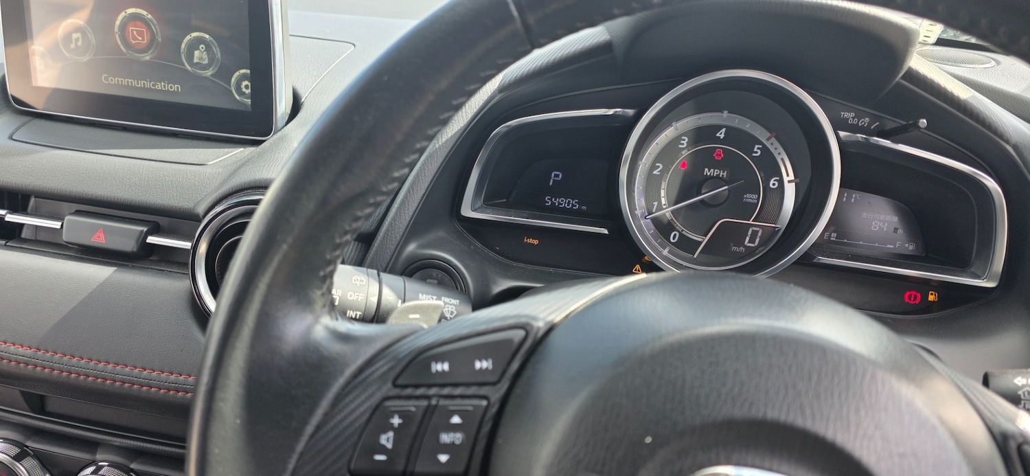 Used Mazda Mazda2 2015 for sale - 76853901: Photo 12