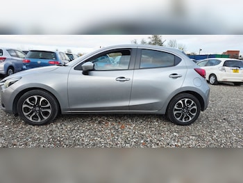 Used Mazda Mazda2 2015 for sale - 76853901: Photo