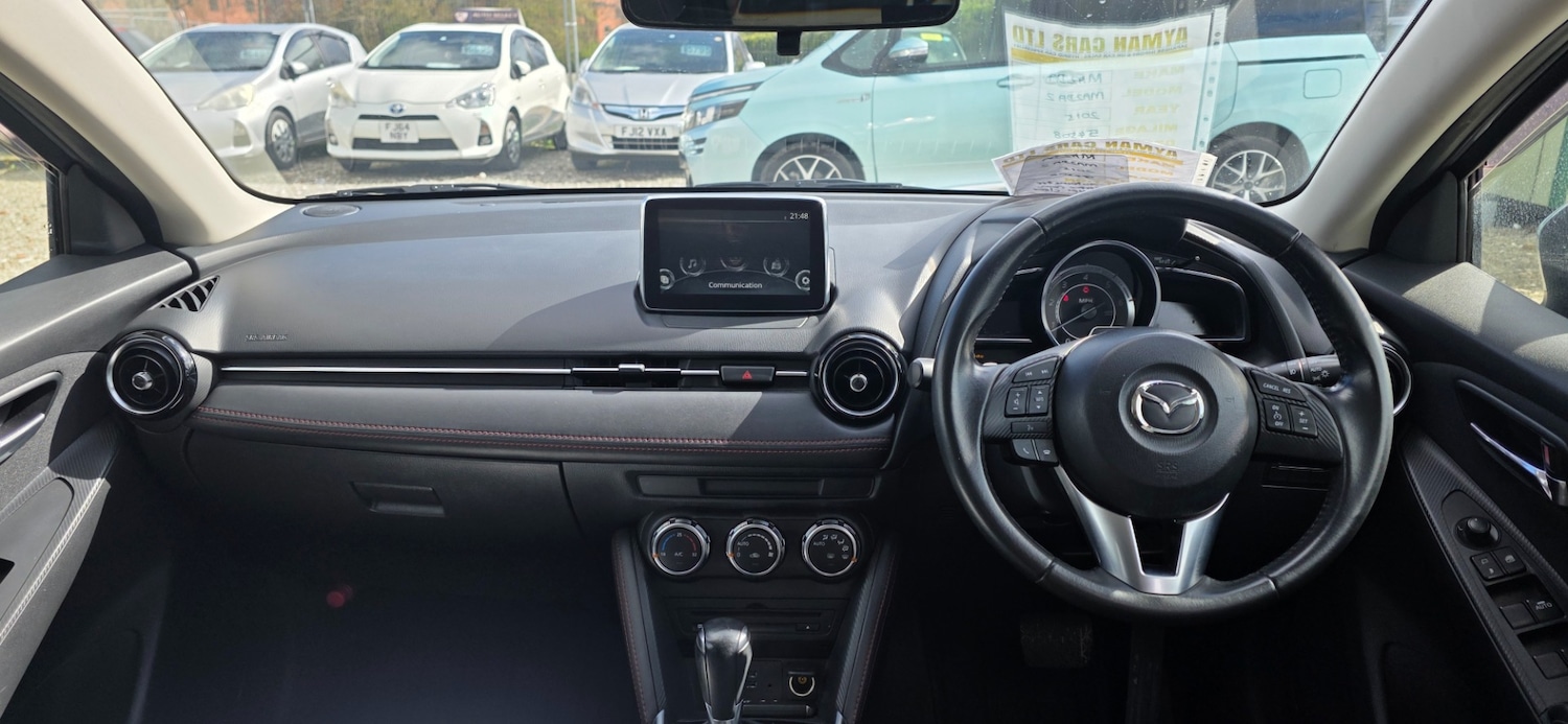 Used Mazda Mazda2 2015 for sale - 76853901: Photo 8