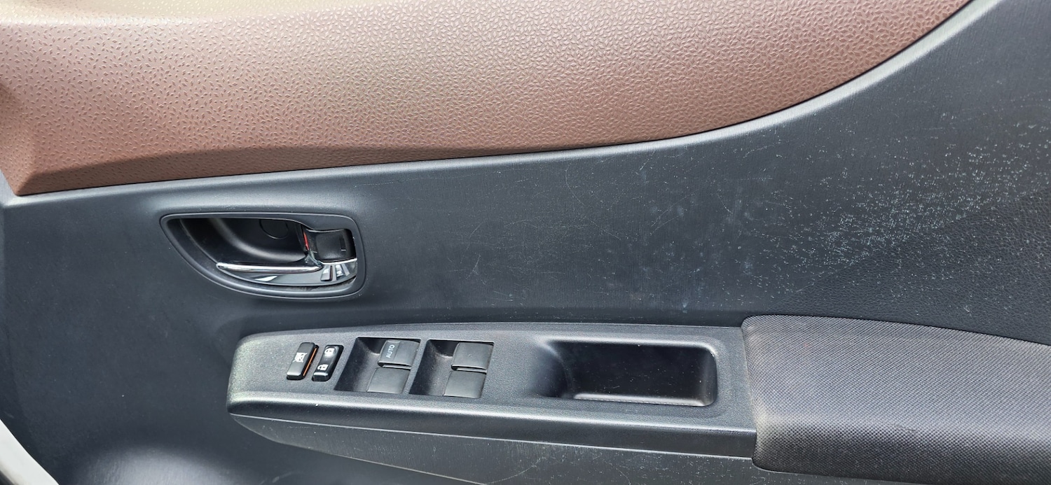 Used Toyota Yaris 2025 for sale - 75988239: Photo 10