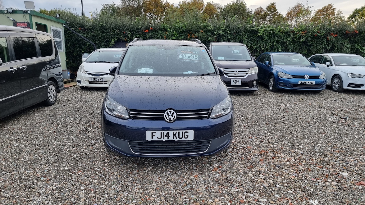 Used Volkswagen Touran for sale - 76207180: Photo 1