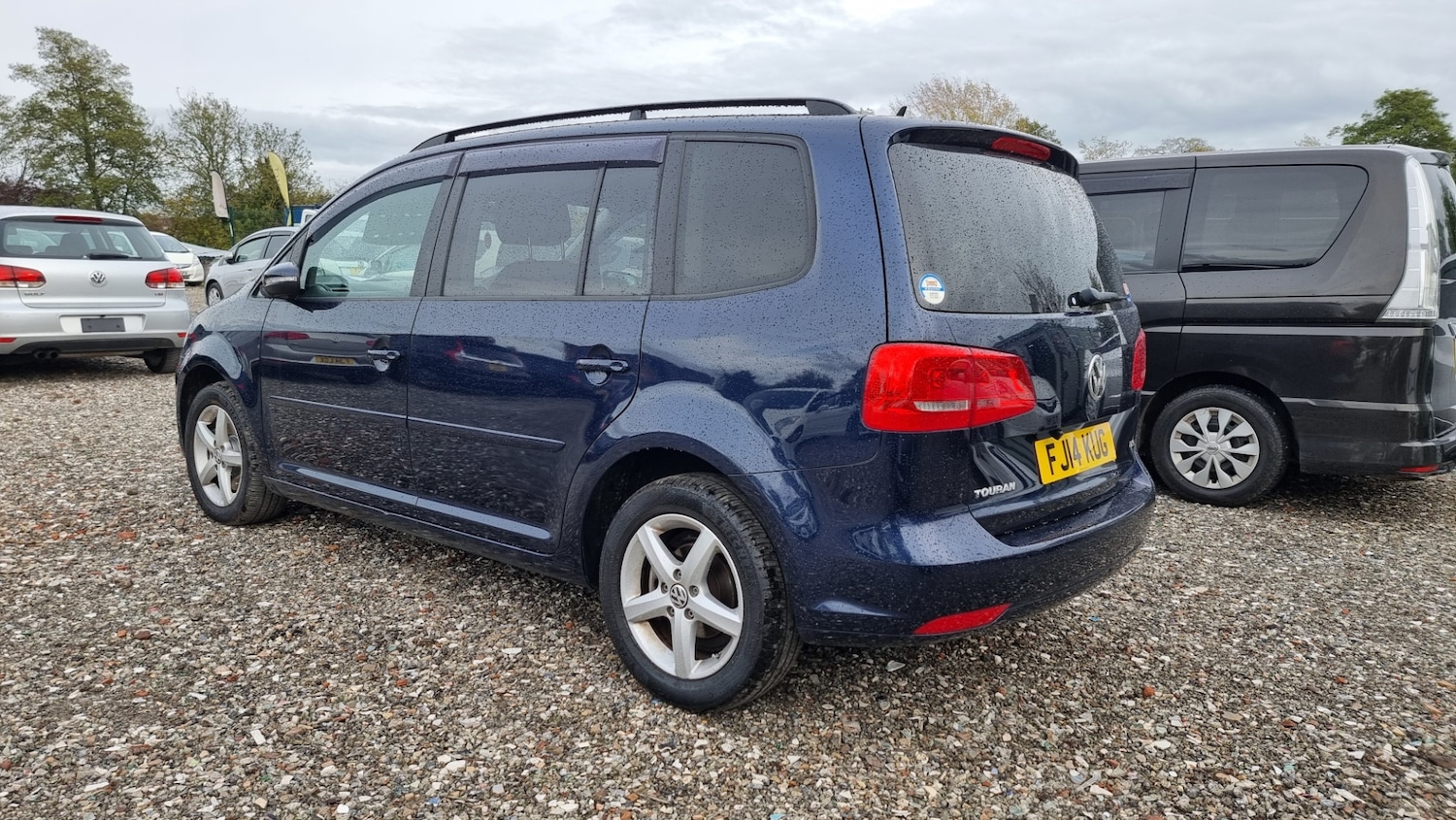 Used Volkswagen Touran for sale - 76207180: Photo 5