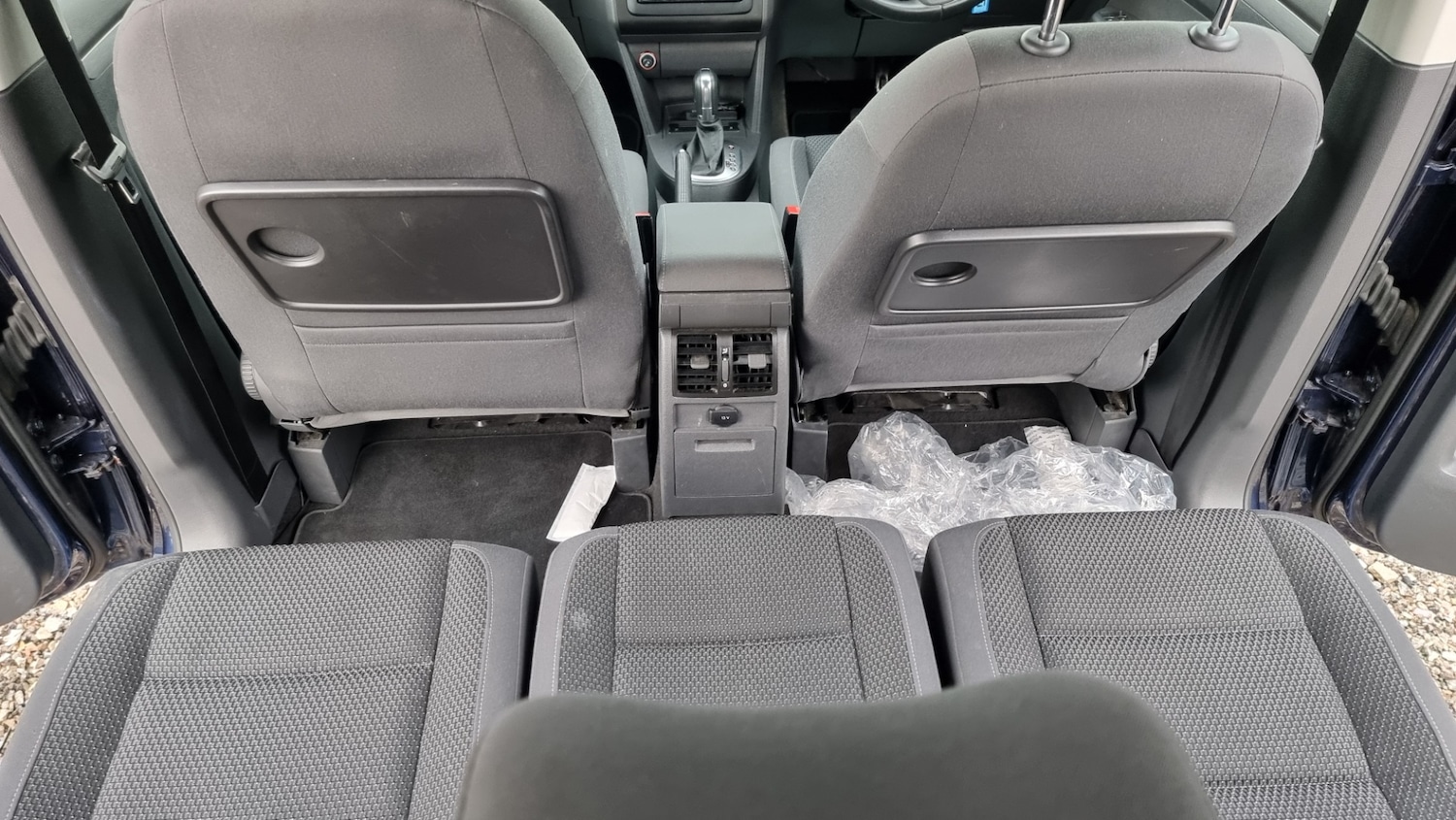 Used Volkswagen Touran for sale - 76207180: Photo 9