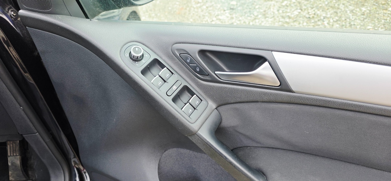 Used Volkswagen Golf 2025 for sale - 76412297: Photo 15