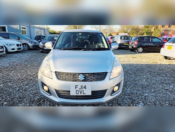 Used Suzuki Swift 2014 for sale - 76682504: Photo