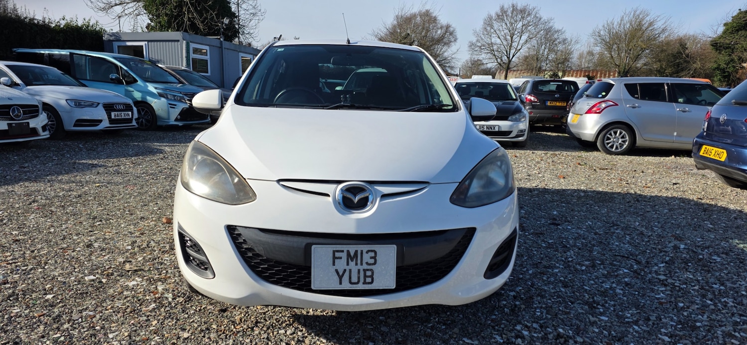 Used Mazda Mazda2 2013 for sale - 77562940: Photo 3