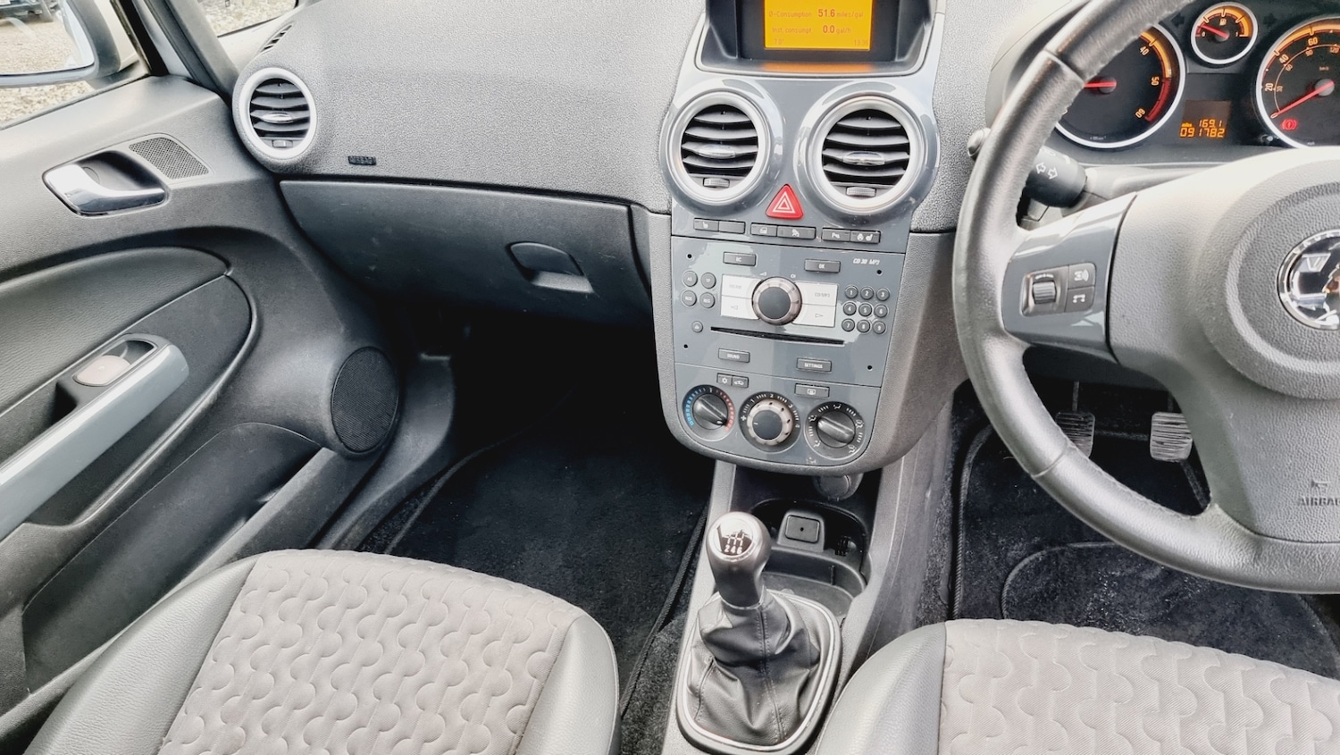 Used Vauxhall Corsa for sale - 76413067: Photo 11