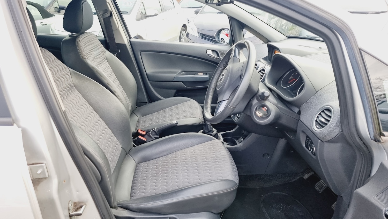 Used Vauxhall Corsa for sale - 76413067: Photo 8