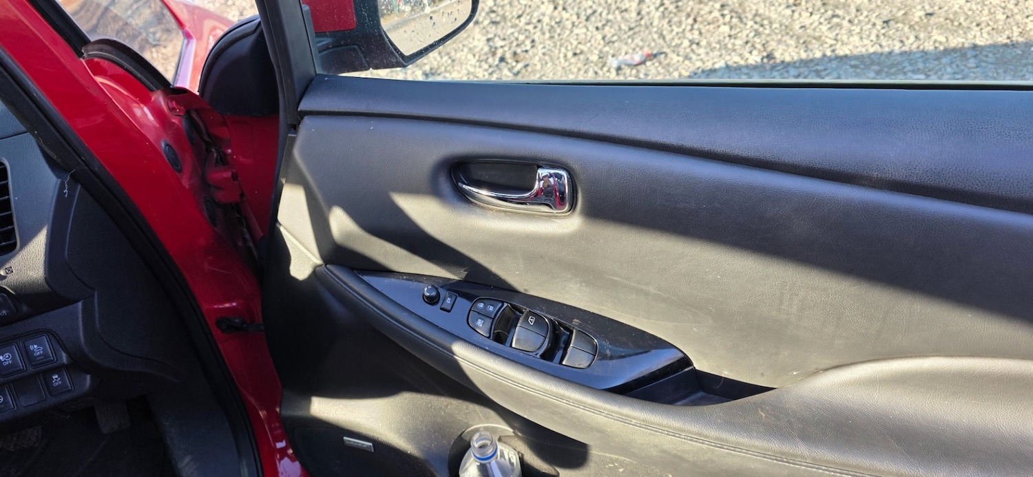 Used Nissan Leaf 2014 for sale - 77118878: Photo 12