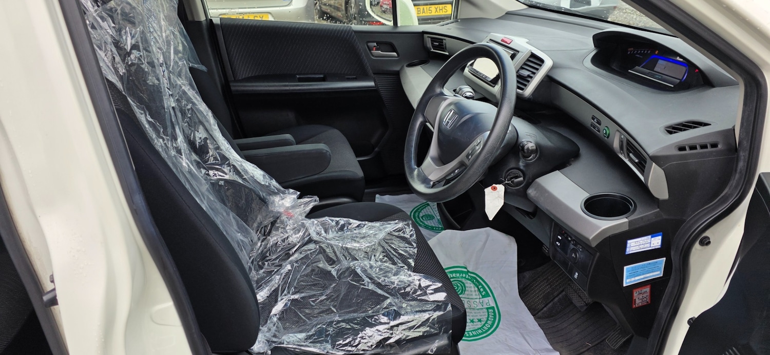 Used Honda Freed 2025 for sale - 76407715: Photo 12