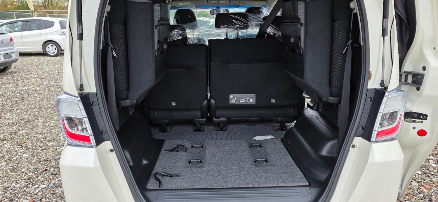 Used Honda Freed 2025 for sale - 76407715: Photo 19