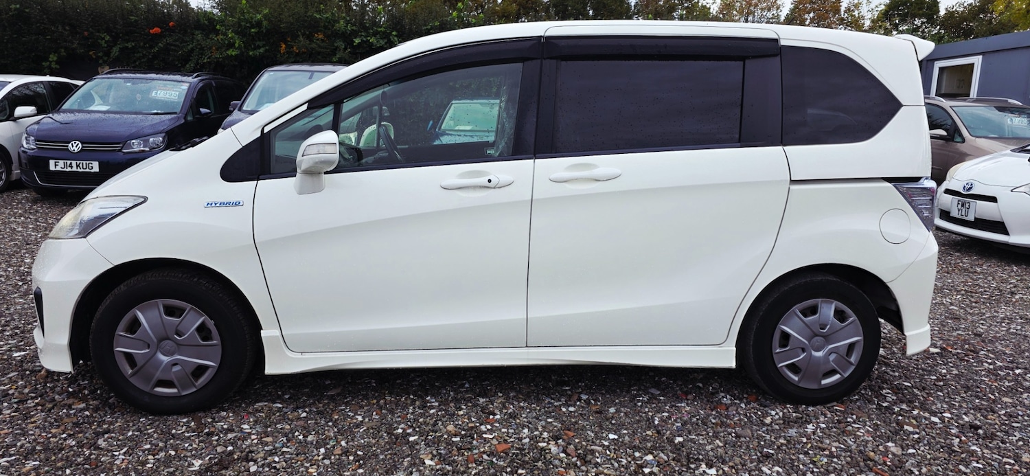 Used Honda Freed 2025 for sale - 76407715: Photo 4
