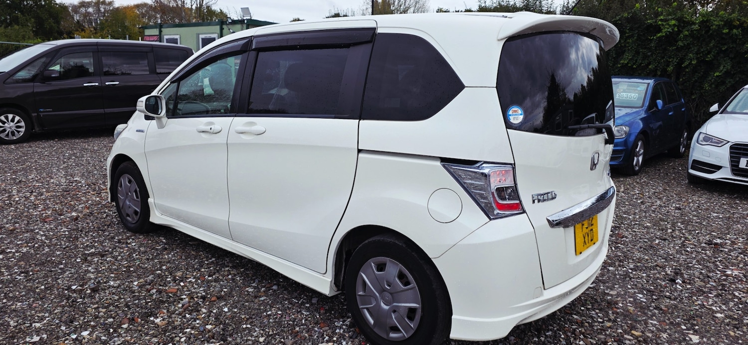 Used Honda Freed 2025 for sale - 76407715: Photo 5