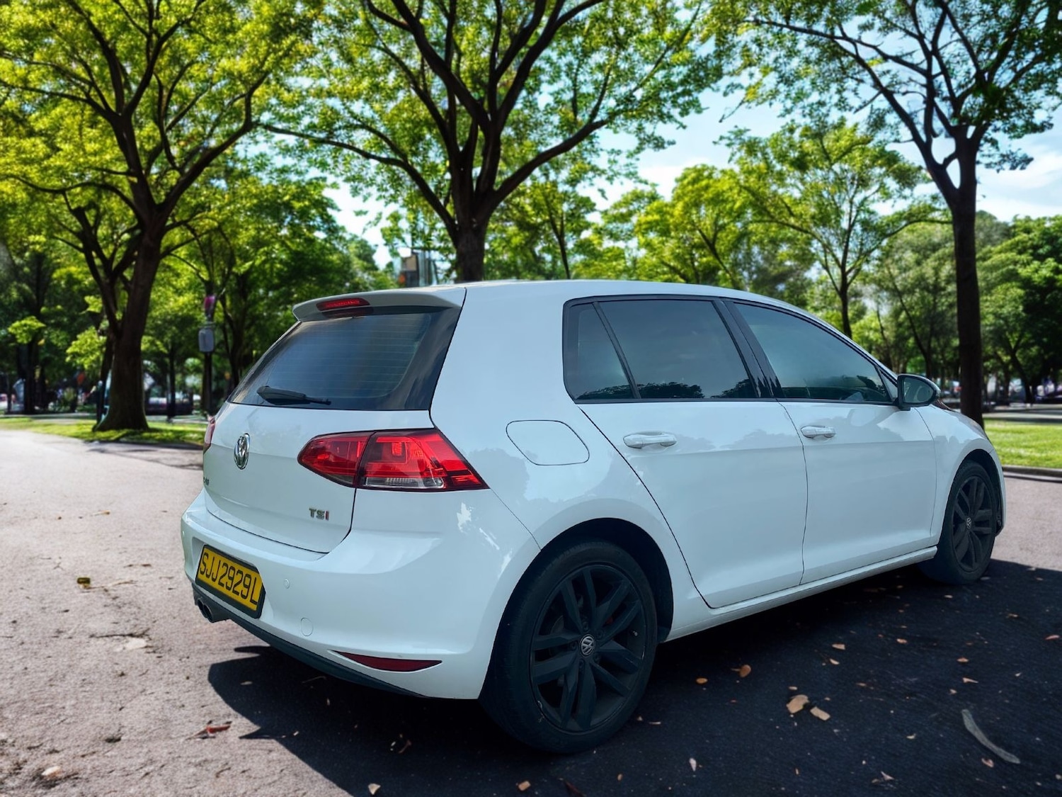 Used Volkswagen Golf 2015 for sale - 76853888: Photo 8