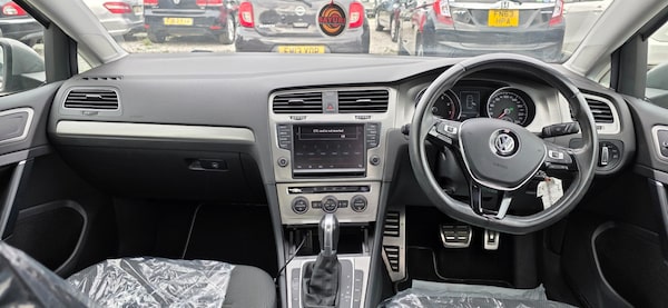 Used Volkswagen Golf 2025 for sale - 75988501: Photo 16