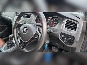 Used Volkswagen Golf 2015 for sale - 76853962: Photo