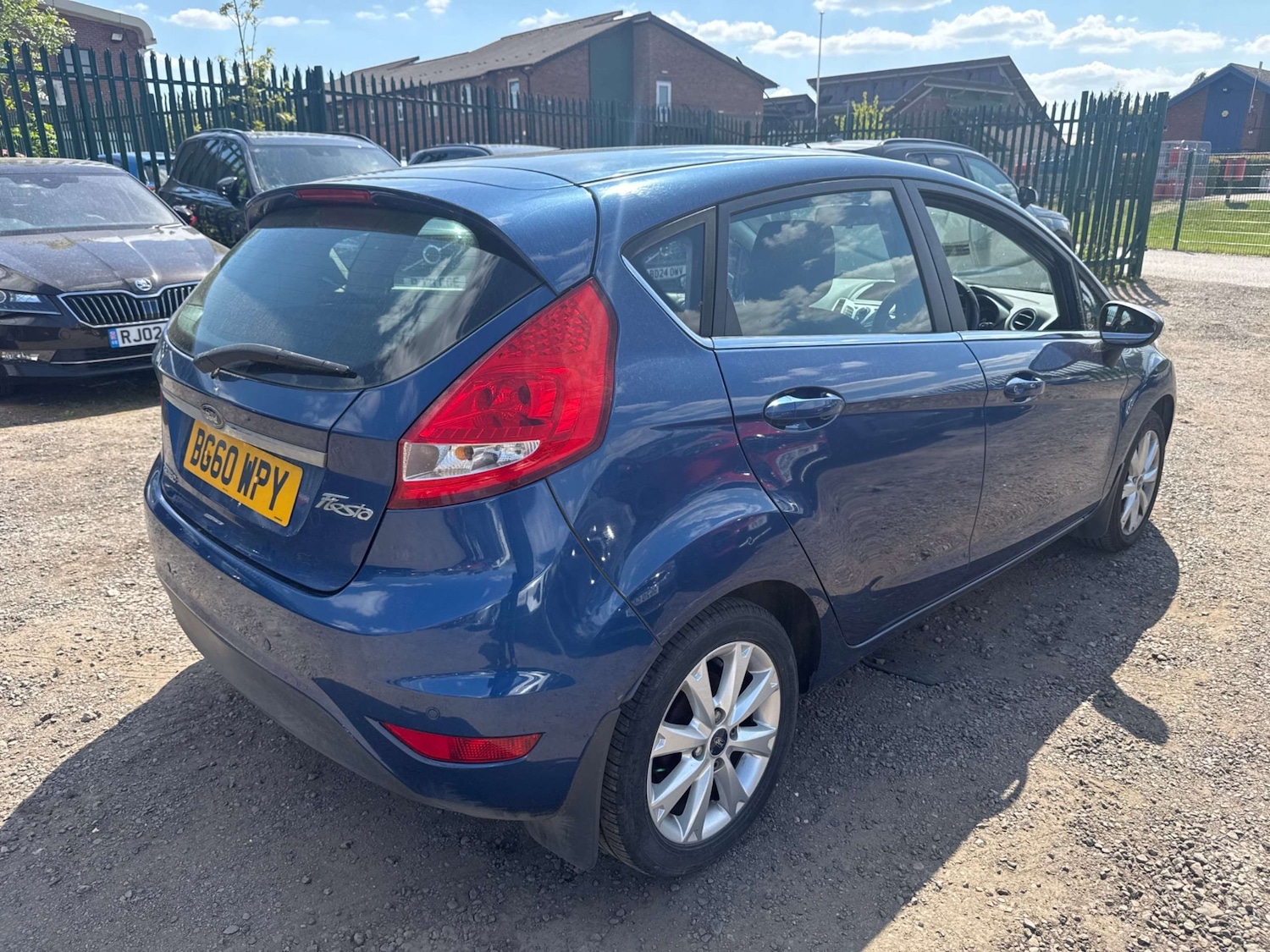 Used Ford Fiesta 2010 for sale - 76114071: Photo 4
