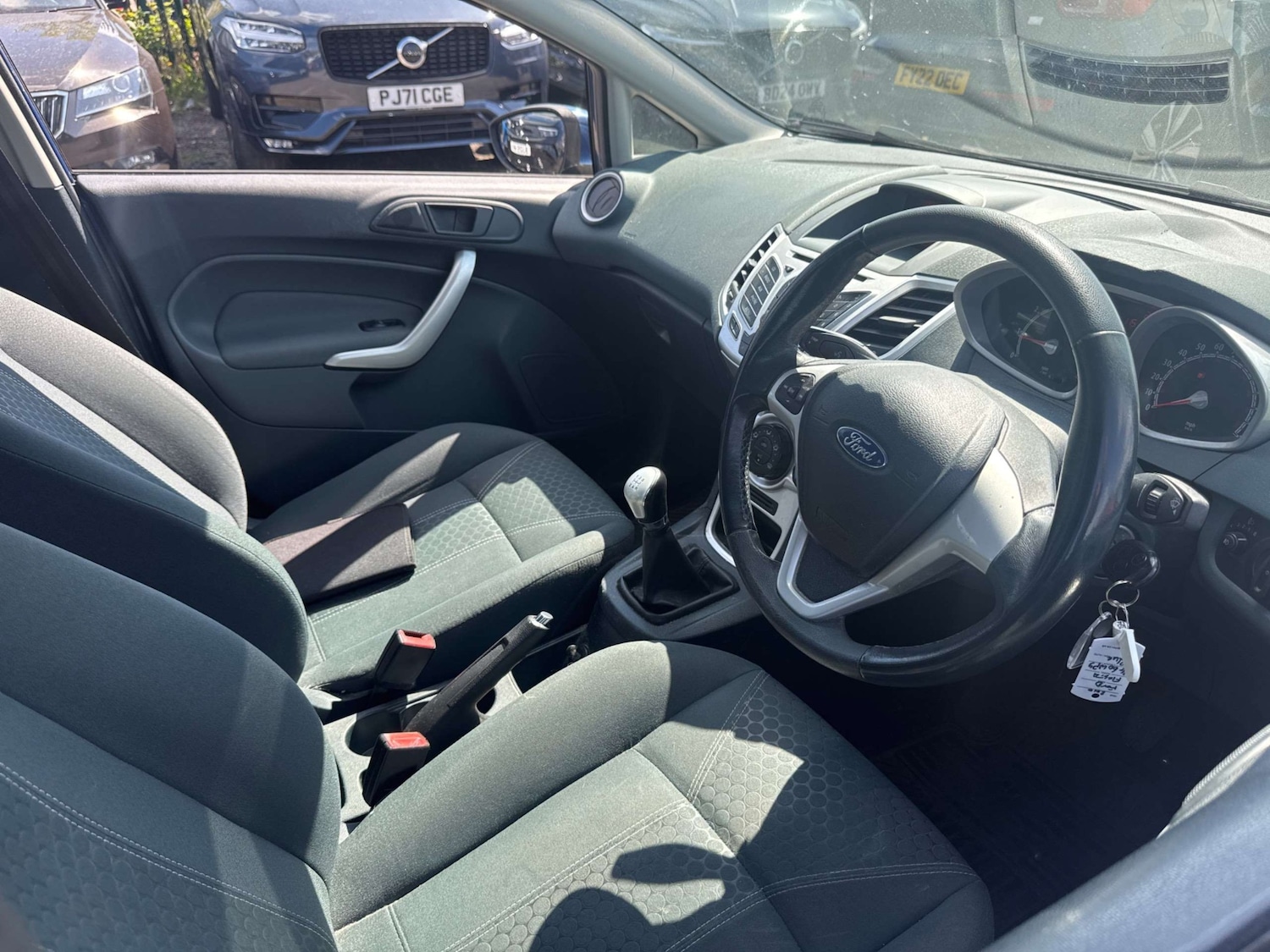 Used Ford Fiesta 2010 for sale - 76114071: Photo 7