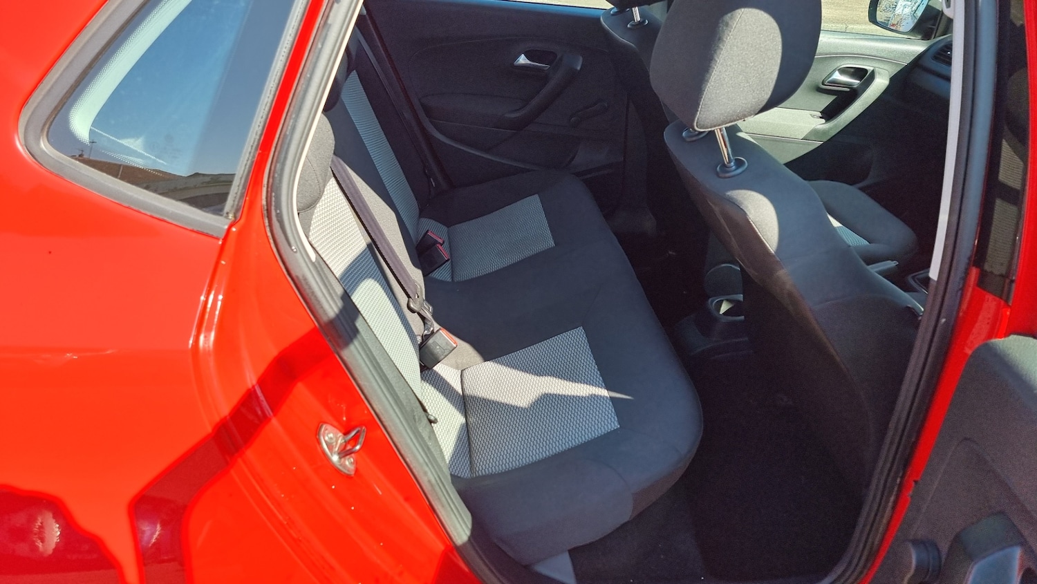 Used Volkswagen Polo for sale - 76412674: Photo 9