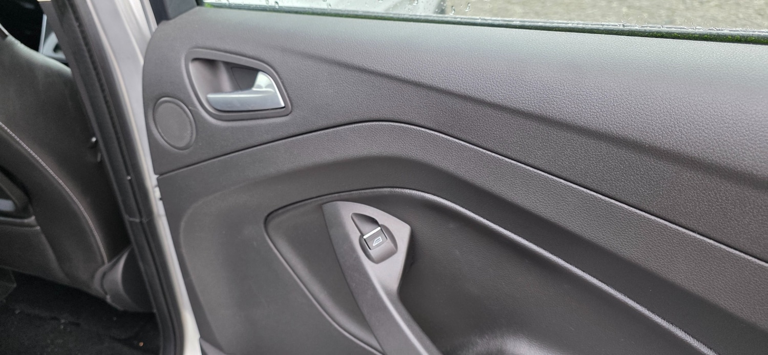 Used Ford Kuga 2013 for sale - 76853881: Photo 19