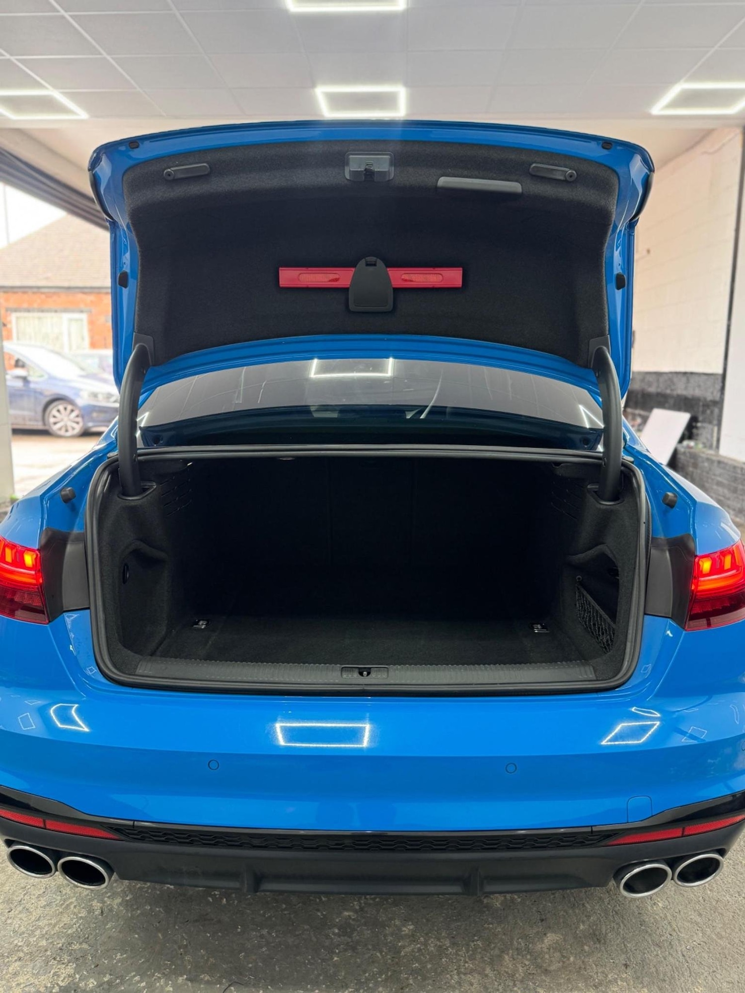 Vehicle 28