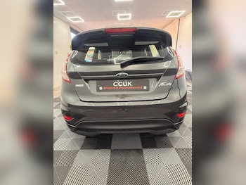 Used Ford Fiesta 2016 for sale - 75955627: Photo