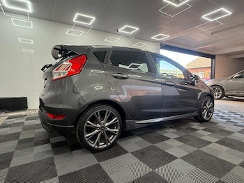 Used Ford Fiesta 2016 for sale - 75955627: Photo