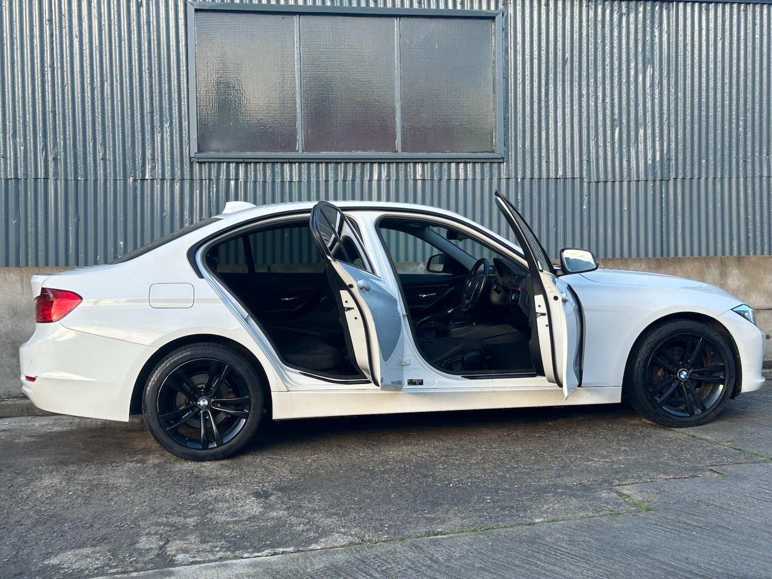 Used BMW 3 Series 2015 for sale - 77377606: Photo 14